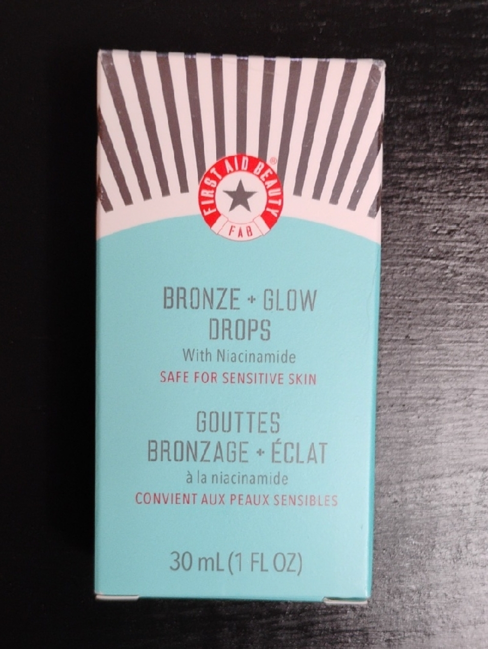 First Aid Beauty Aqua Bronze + Glow Drops Box